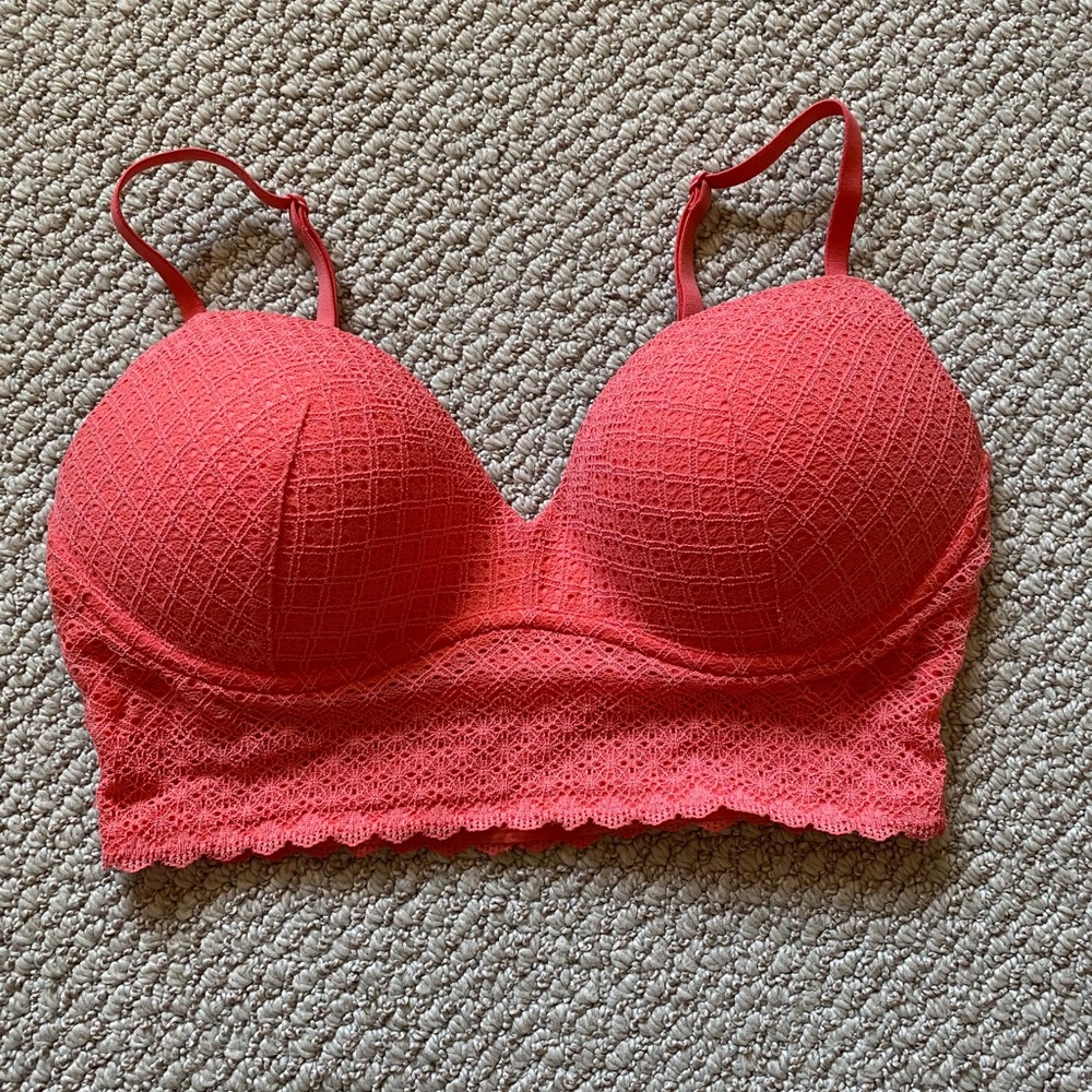 34C Victoria’s Secret Bra